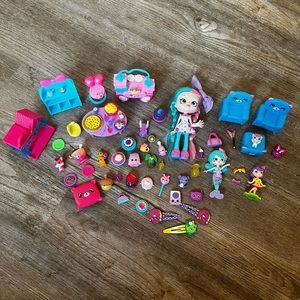 Lot of Shopkins Toys